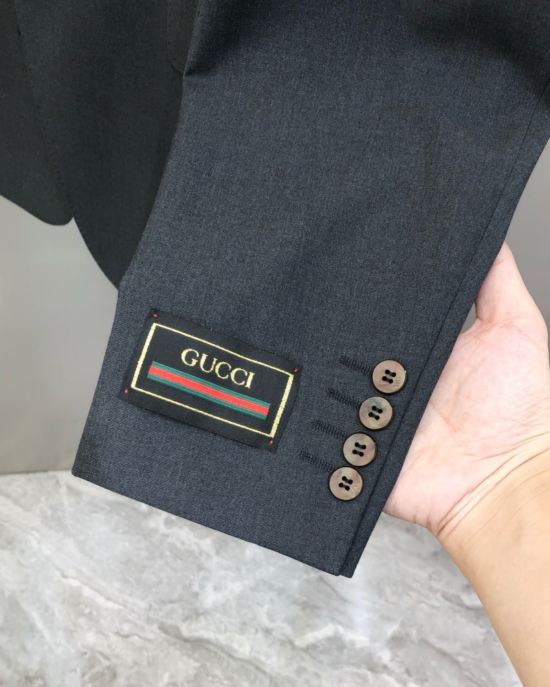 Gvc*1 business suit